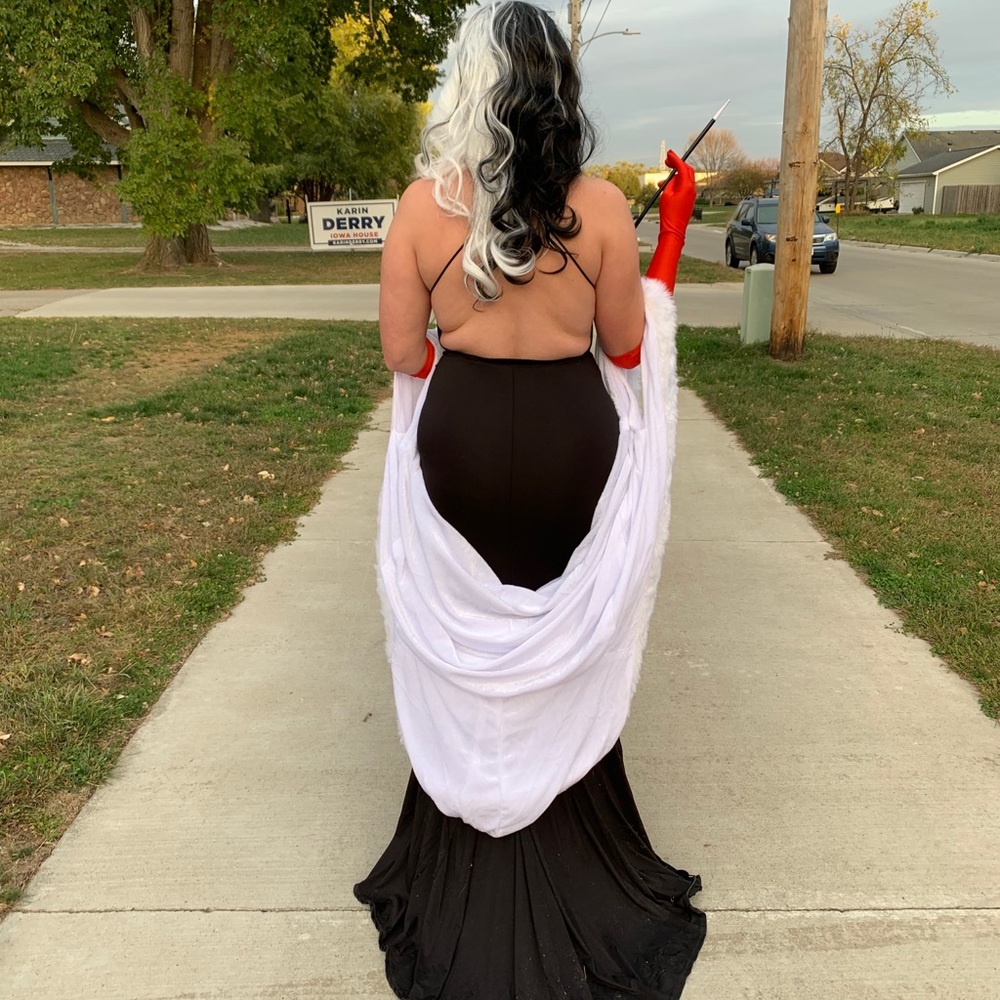 Black and white wig
